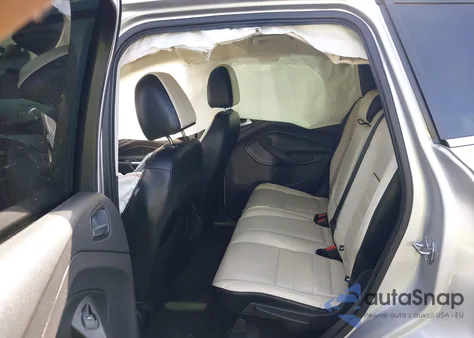 2014 Ford Escape Se z USA, uszkodzony, nr VIN 1FMCU0GX8EUE53346